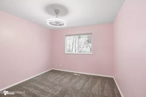 Bedroom - 19407 Trail Bay Dr, Eagle River, AK 99577 photo 4 of 11