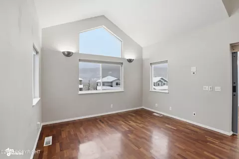 Living - 19407 Trail Bay Dr, Eagle River, AK 99577 photo 2 of 5