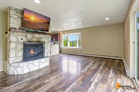 Living - 19050 Twenty Grand Rd, Eagle River, AK 99577 photo 4 of 8