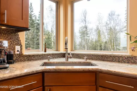 Kitchen - 3051 E 112th Ave, Anchorage, AK 99516 photo 6 of 6