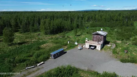 31052 S Oilwell Rd, Trapper Creek, AK 99683