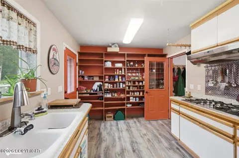 Kitchen - 911 E Fairview Loop, Wasilla, AK 99654 photo 11 of 11