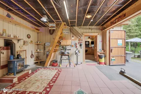 Entry Way - 911 E Fairview Loop, Wasilla, AK 99654 photo 2 of 3