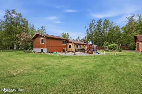 Exterior - 911 E Fairview Loop, Wasilla, AK 99654 photo 18 of 22