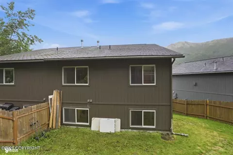 8958 Birch Park Cir, Eagle River, AK 99577 photo 31