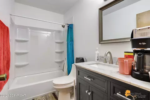 Bath - 9445 Agattu Cir, Eagle River, AK 99577 photo 2 of 2