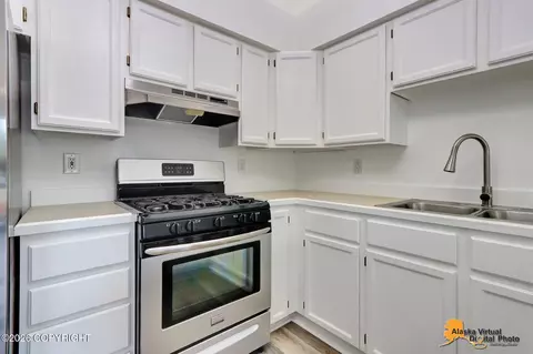 Kitchen - 9445 Agattu Cir, Eagle River, AK 99577 photo 3 of 5