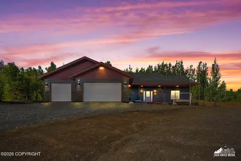 3650 S Hillrise Cir, Wasilla, AK 99623
