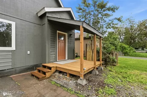 7932 Chaimi Loop, Anchorage, AK 99504 photo 3