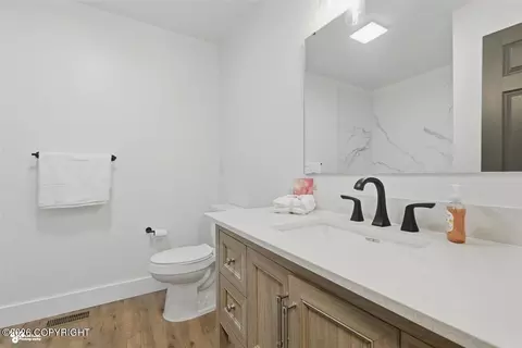 7932 Chaimi Loop, Anchorage, AK 99504 photo 15