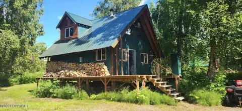 11231 E Wolf Trl, Trapper Creek, AK 99683