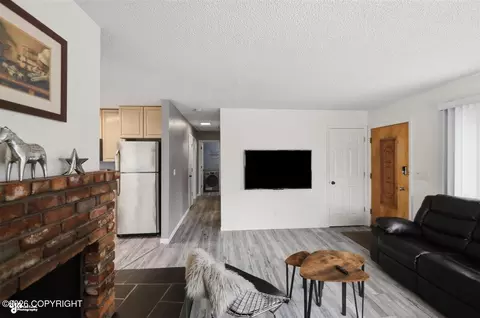4619 E 9th Ave, Anchorage, AK 99508 photo 8