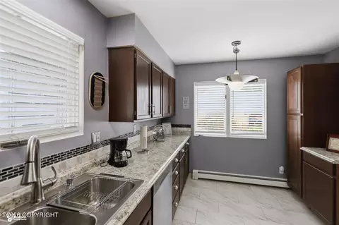 4619 E 9th Ave, Anchorage, AK 99508 photo 24