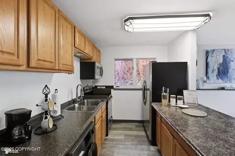 4619 E 9th Ave, Anchorage, AK 99508 photo 17