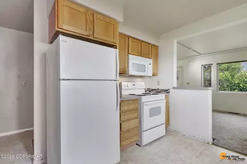 1558 E St, Anchorage, AK 99501 photo 15