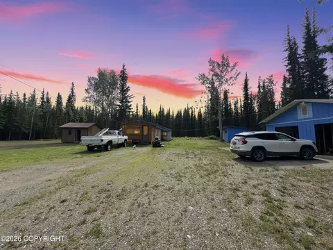1315 5 Alaska Hwy, Tok, AK 99780