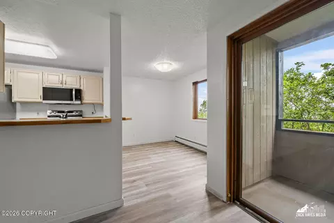 Dining - 201 Barrow St #209, Anchorage, AK 99501 photo 1 of 1
