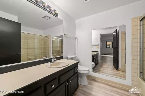 Bath - 201 Barrow St #209, Anchorage, AK 99501 photo 1 of 4