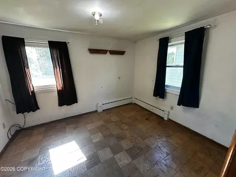Bedroom - 109 E Harvard Ave, Anchorage, AK 99501 photo 4 of 5