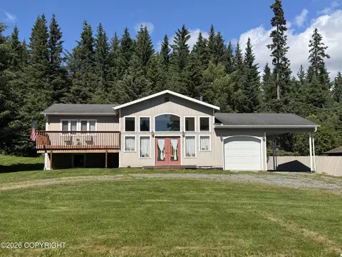 1280 Beluga Ct, Homer, AK 99603