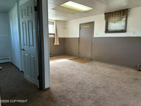 Living - 4447 E 6th Ave, Anchorage, AK 99508 photo 5 of 5