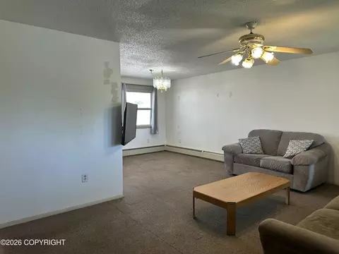 Living - 4447 E 6th Ave, Anchorage, AK 99508 photo 2 of 5