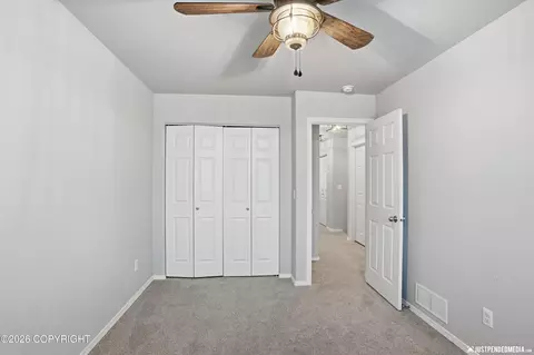 Bedroom - 20573 Mountain Vista Dr, Eagle River, AK 99577 photo 4 of 9