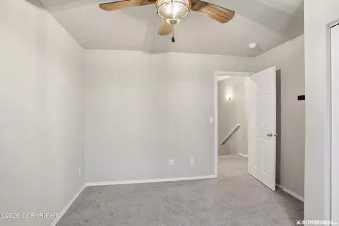 Bedroom - 20573 Mountain Vista Dr, Eagle River, AK 99577 photo 5 of 9