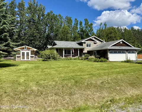 443 N Tiffany Dr, Palmer, AK 99645