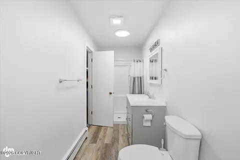 Bath - 21928 Birchwood Loop Rd, Chugiak, AK 99567 photo 3 of 4