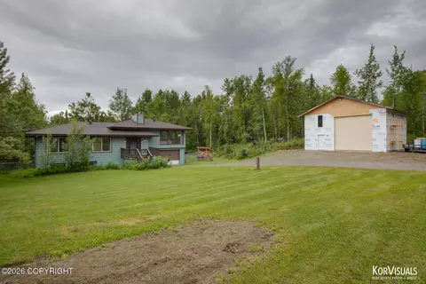 1151 N Leatherleaf Loop, Wasilla, AK 99654
