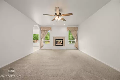 Living - 3556 E Serendipity Loop, Wasilla, AK 99654 photo 2 of 7