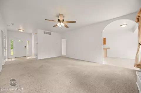 Living - 3556 E Serendipity Loop, Wasilla, AK 99654 photo 4 of 7
