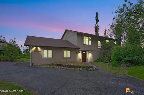 5879 E Bideford Blvd, Palmer, AK 99645