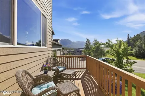 Exterior - 17873 Yellowstone Dr, Eagle River, AK 99577 photo 2 of 10