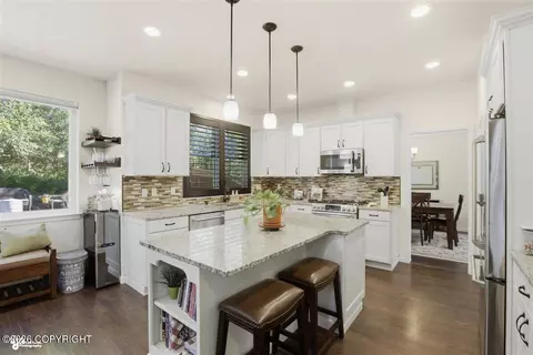 Kitchen - 17873 Yellowstone Dr, Eagle River, AK 99577 photo 1 of 5