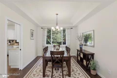 Dining - 17873 Yellowstone Dr, Eagle River, AK 99577 photo 2 of 2