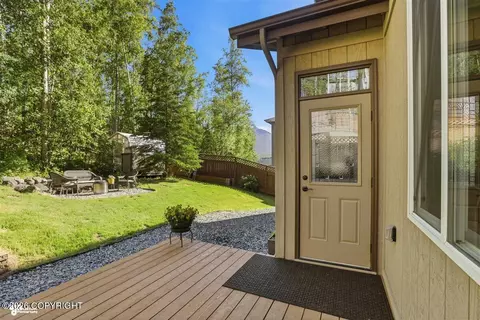 Exterior - 17873 Yellowstone Dr, Eagle River, AK 99577 photo 6 of 10