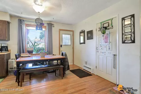 Entry Way - 8410 Dagan St, Anchorage, AK 99502 photo 1 of 2