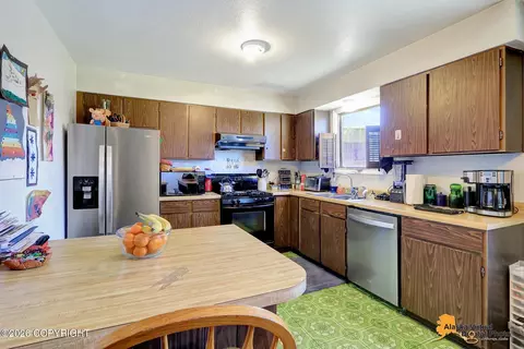 Kitchen - 8410 Dagan St, Anchorage, AK 99502 photo 1 of 5