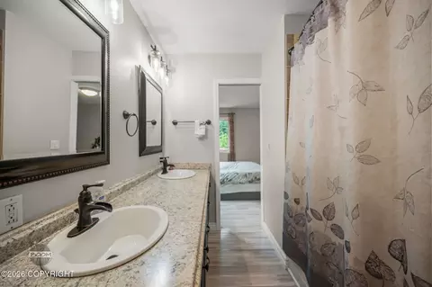 Bath - 11048 Buskin Cir, Eagle River, AK 99577 photo 3 of 5