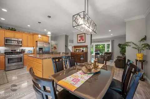 Dining - 11048 Buskin Cir, Eagle River, AK 99577 photo 4 of 4
