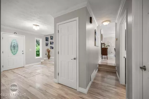 Entry Way - 11048 Buskin Cir, Eagle River, AK 99577 photo 1 of 11