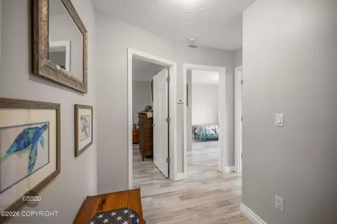 Entry Way - 11048 Buskin Cir, Eagle River, AK 99577 photo 9 of 11