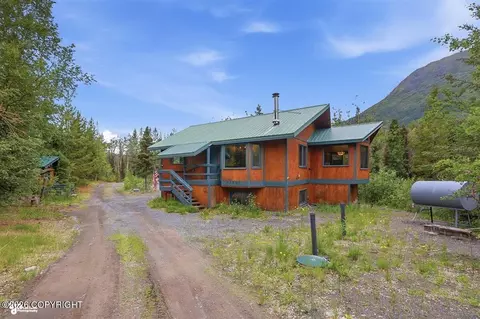 17701 Bean Creek Rd, Cooper Landing, AK 99572