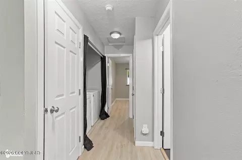Entry Way - 1839 Bellevue Loop, Anchorage, AK 99515 photo 4 of 5