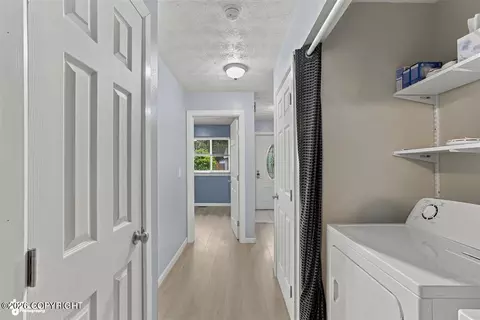 Entry Way - 1839 Bellevue Loop, Anchorage, AK 99515 photo 5 of 5