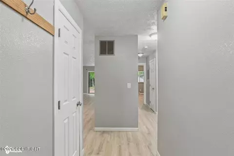 Entry Way - 1839 Bellevue Loop, Anchorage, AK 99515 photo 2 of 5