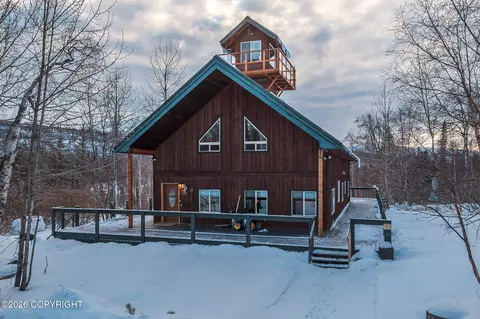 29161 N Parks Hwy, Trapper Creek, AK 99683