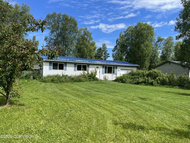 328 W Riverview Ave, Soldotna, AK 99669